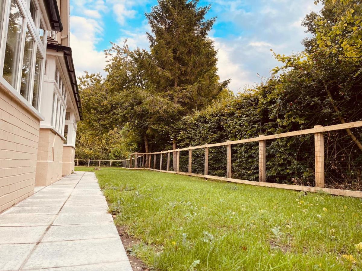 Spacious 4 Bed Family Cottage In Parkland Setting York Luaran gambar